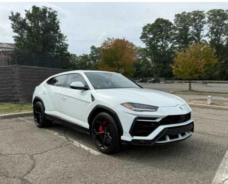 2020 Lamborghini Urus - Image 3 of 6