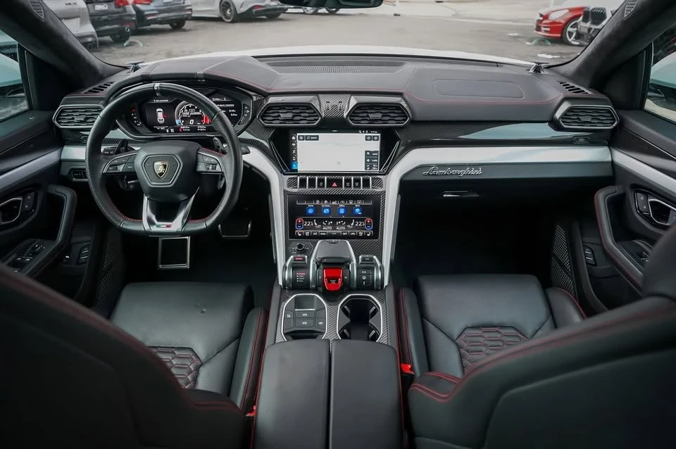 2020 Lamborghini Urus - Image 19 of 20