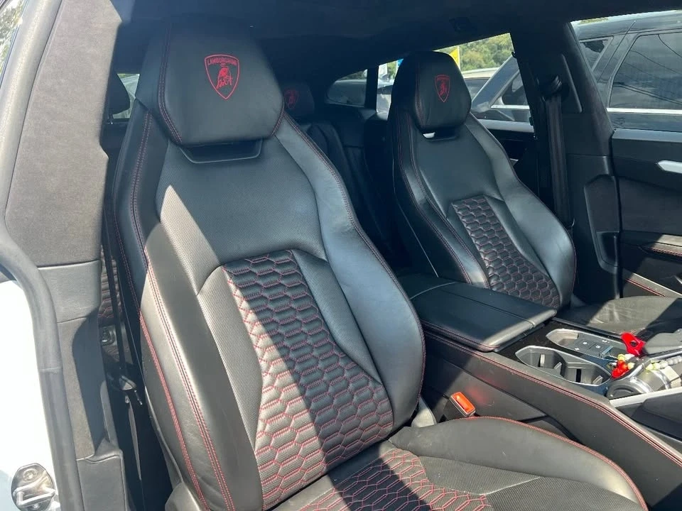 2020 Lamborghini Urus - Image 5 of 7