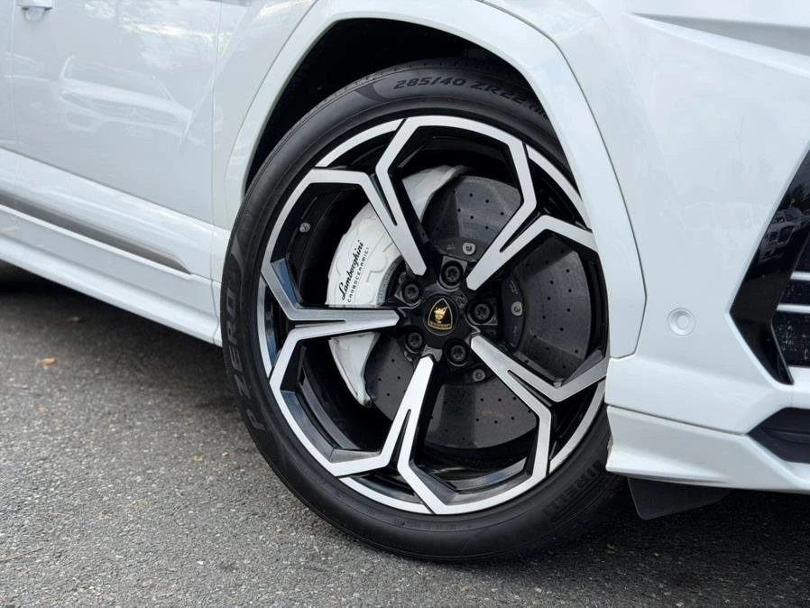 2020 Lamborghini Urus - Image 5 of 20