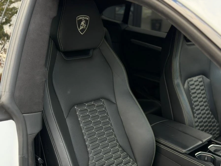2020 Lamborghini Urus - Image 6 of 20