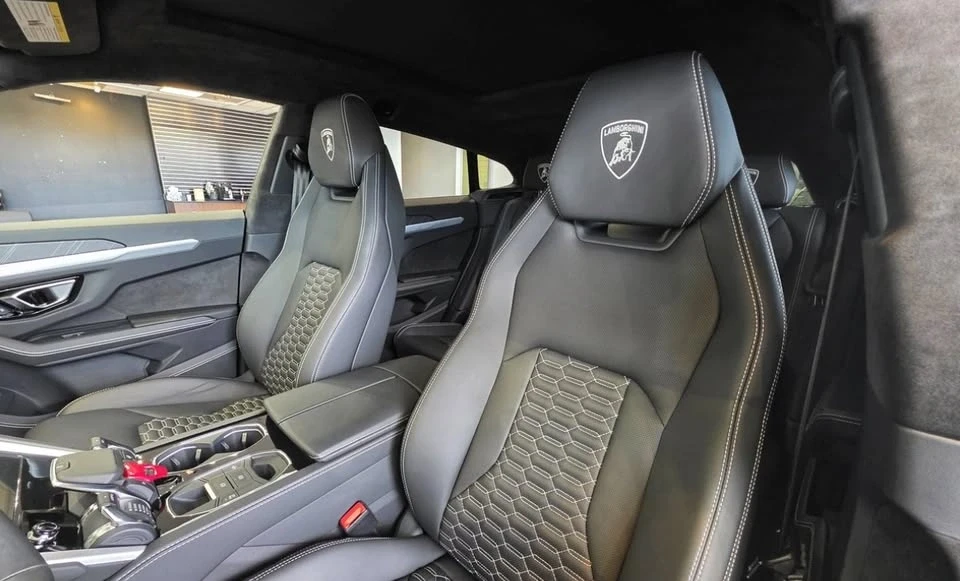 2020 Lamborghini Urus - Image 12 of 14