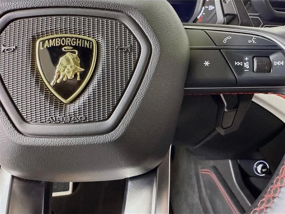 2020 Lamborghini Urus - Image 16 of 20