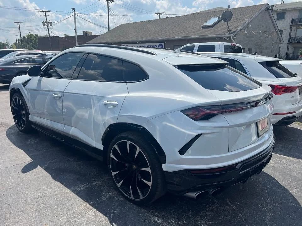 2020 Lamborghini Urus - Image 2 of 7