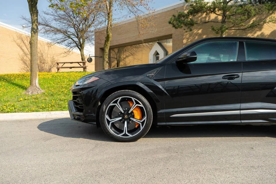 2020 Lamborghini Urus - Image 4 of 13