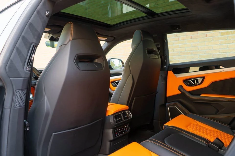 2020 Lamborghini Urus - Image 11 of 13