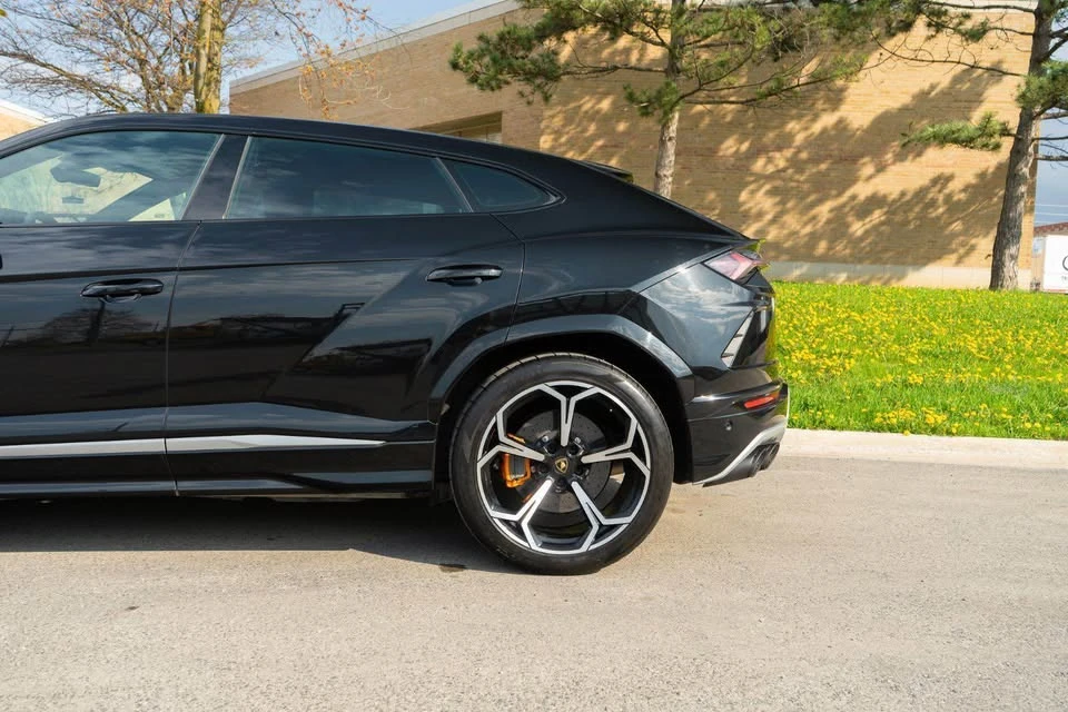 2020 Lamborghini Urus - Image 6 of 13