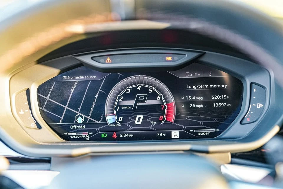 2020 Lamborghini Urus - Image 8 of 18
