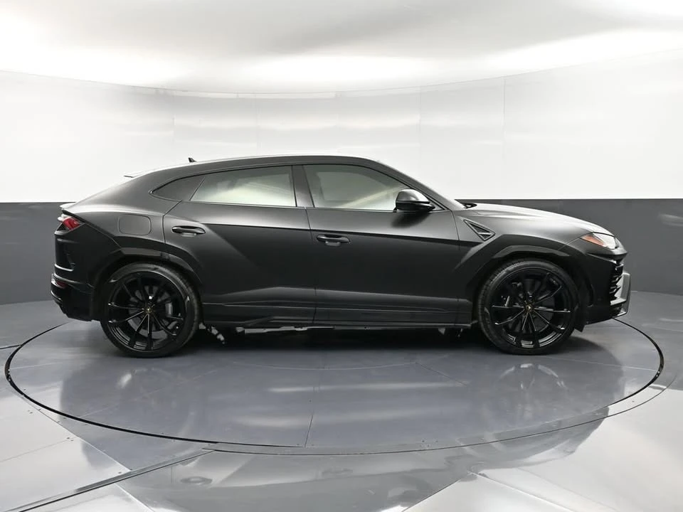 2020 Lamborghini Urus - Image 2 of 11