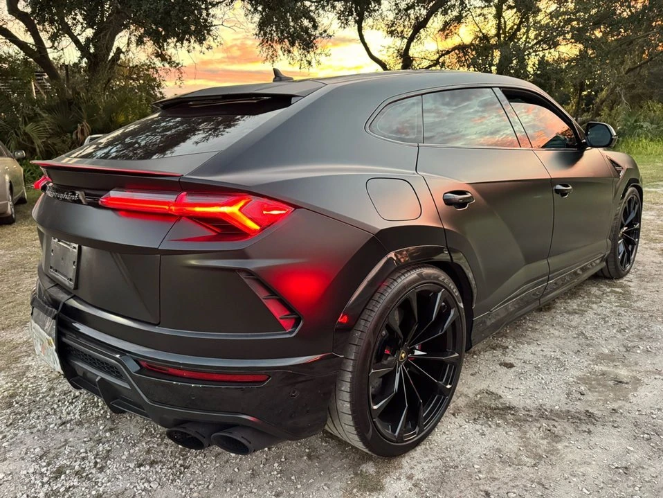 2020 Lamborghini Urus - Image 5 of 16
