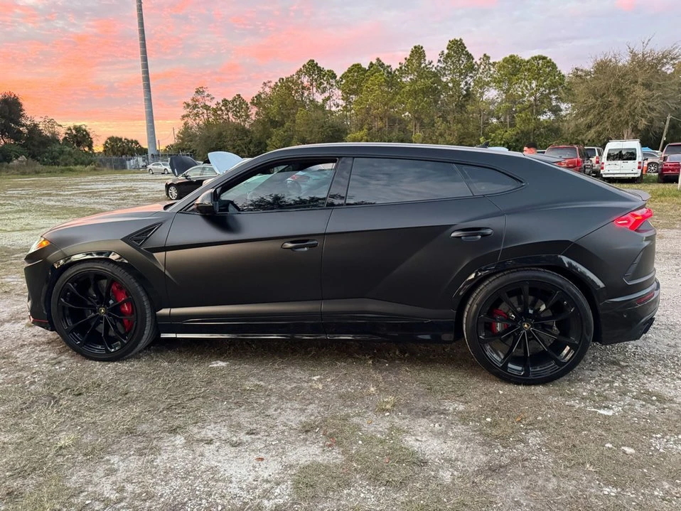 2020 Lamborghini Urus - Image 8 of 16