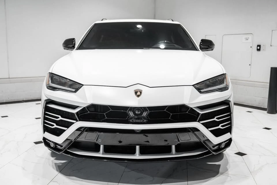 2020 Lamborghini Urus - Image 3 of 18