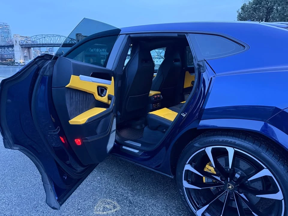 2020 Lamborghini Urus - Image 9 of 15