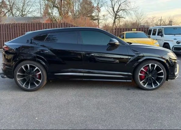 2020 Lamborghini Urus - Image 2 of 15