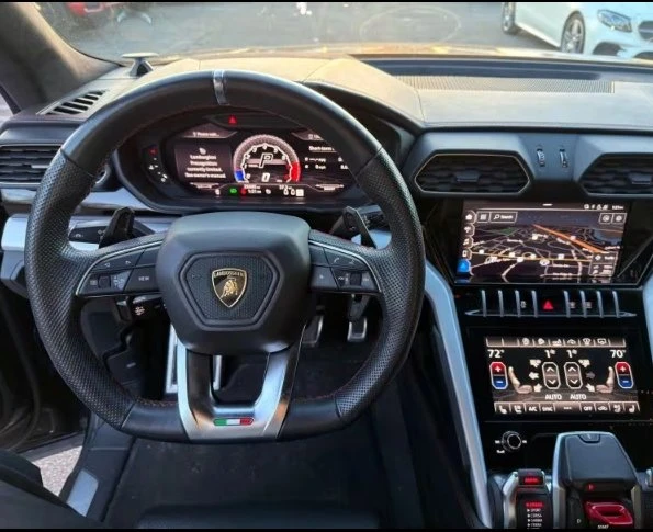 2020 Lamborghini Urus - Image 12 of 15