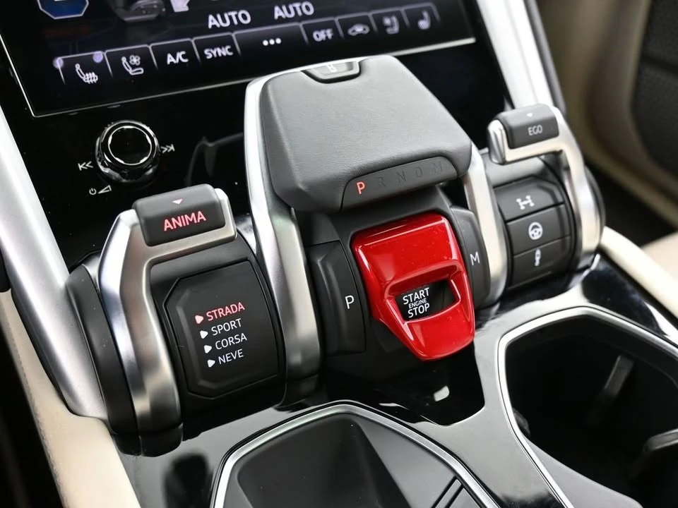 2020 Lamborghini Urus - Image 6 of 11