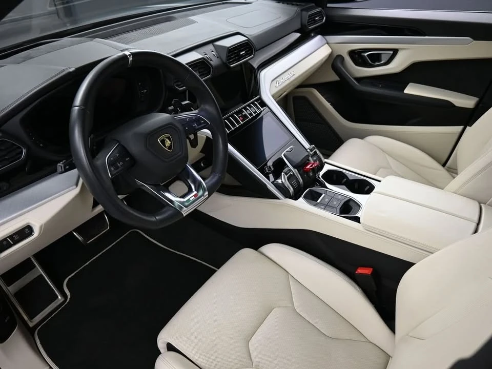 2020 Lamborghini Urus - Image 3 of 11