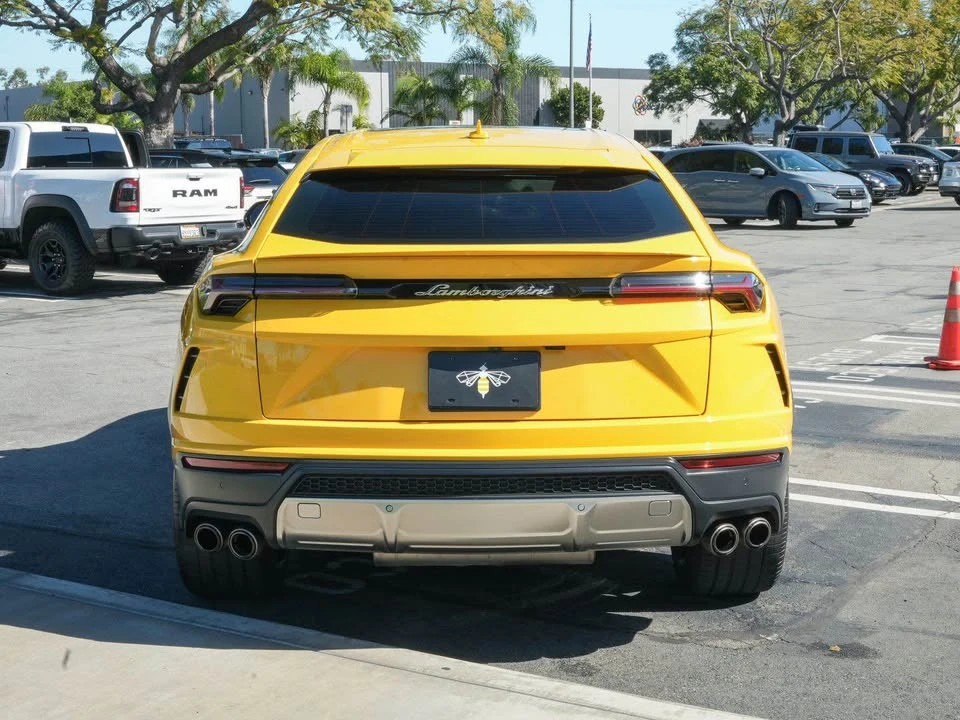 2020 Lamborghini Urus - Image 4 of 9