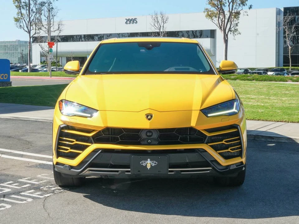 2020 Lamborghini Urus - Image 2 of 9
