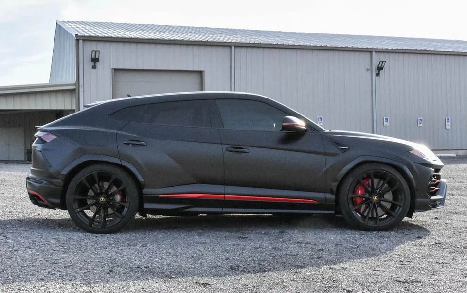 2020 Lamborghini Urus - Image 2 of 20