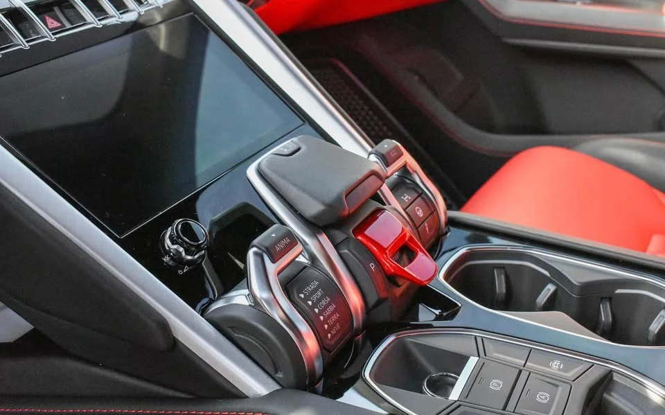 2020 Lamborghini Urus - Image 17 of 20