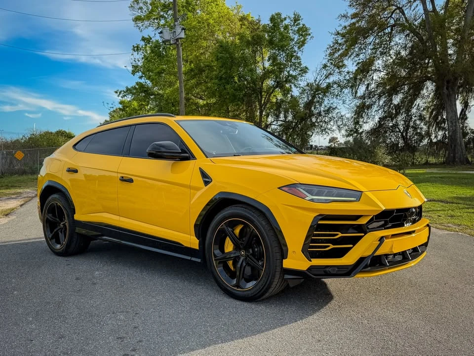 2020 Lamborghini Urus - Image 5 of 12