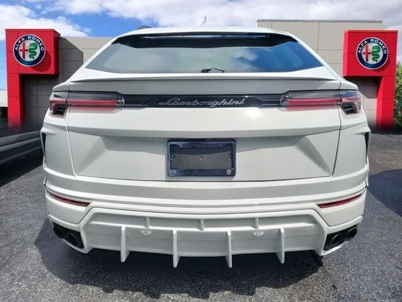 2020 Lamborghini Urus - Image 5 of 18