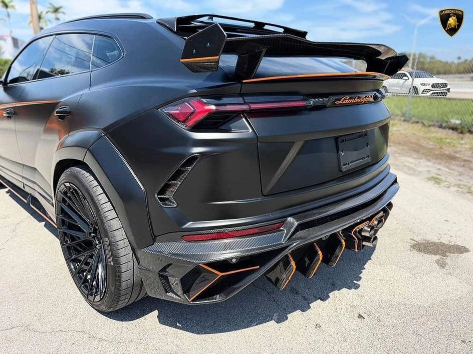 2020 Lamborghini Urus - Image 8 of 19