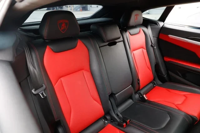 2020 Lamborghini Urus - Image 12 of 16