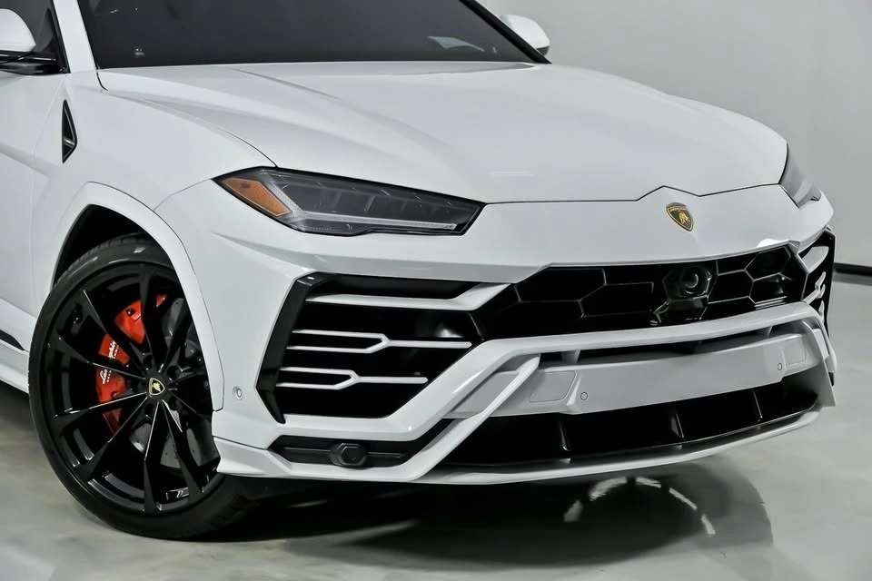 2020 Lamborghini Urus - Image 3 of 20