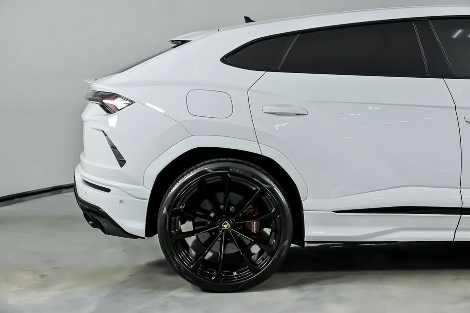 2020 Lamborghini Urus - Image 13 of 20