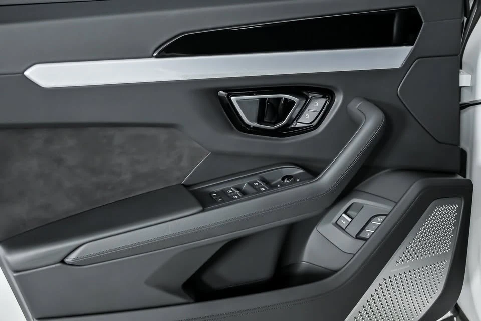 2020 Lamborghini Urus - Image 18 of 20