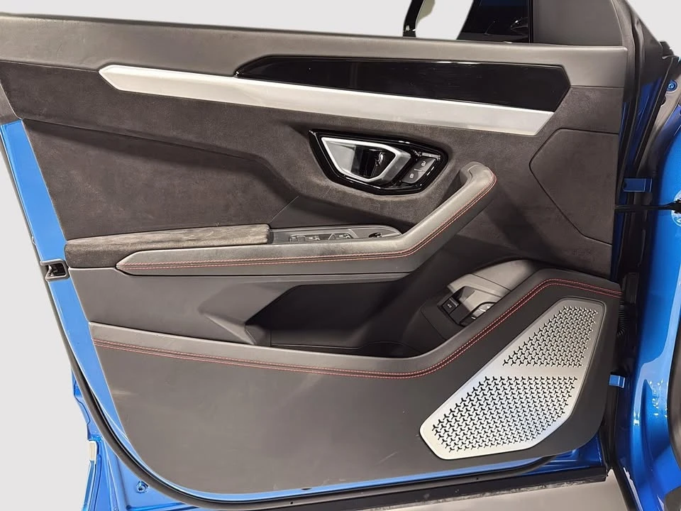 2020 Lamborghini Urus - Image 10 of 10