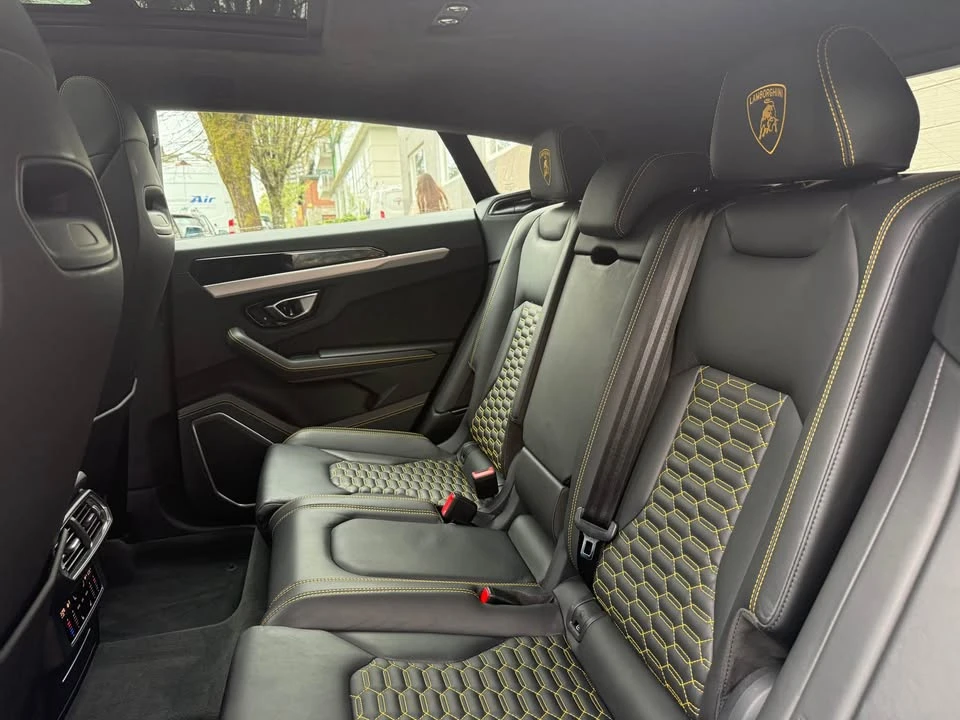 2020 Lamborghini Urus - Image 9 of 13