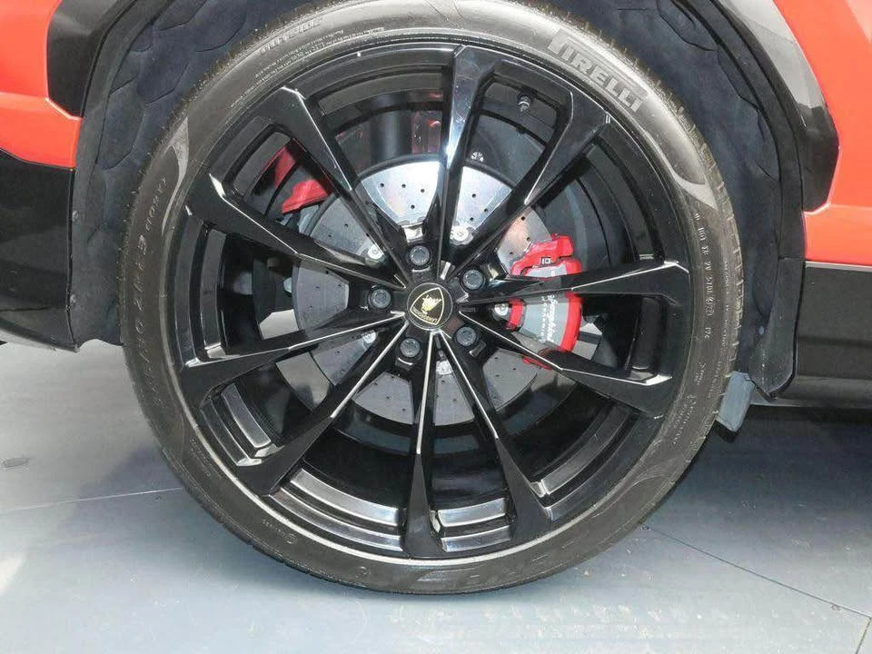2020 Lamborghini Urus - Image 9 of 15