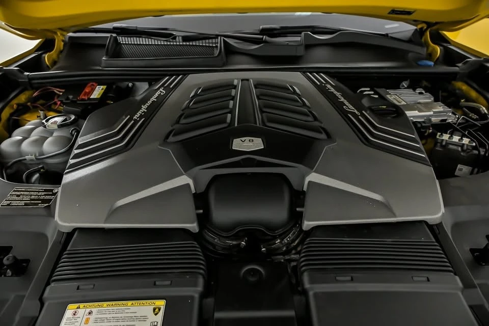 2020 Lamborghini Urus - Image 17 of 20