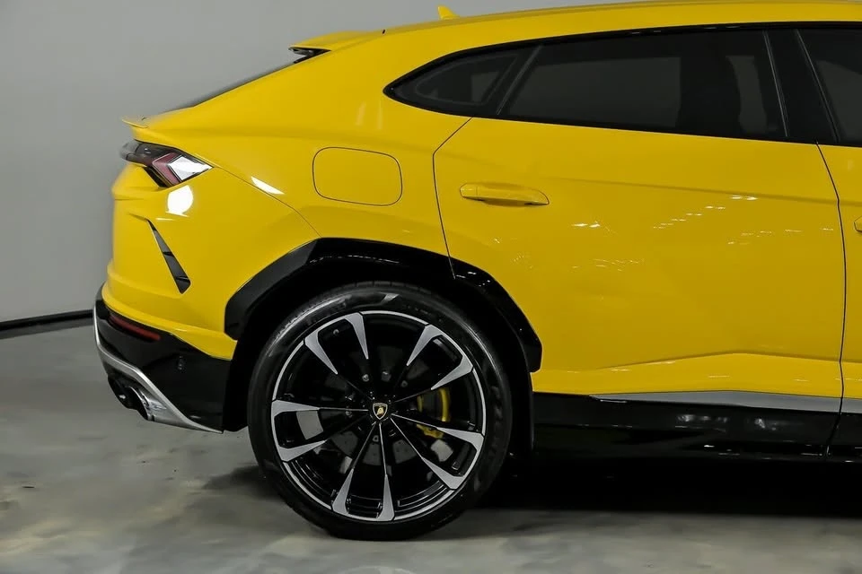 2020 Lamborghini Urus - Image 13 of 20