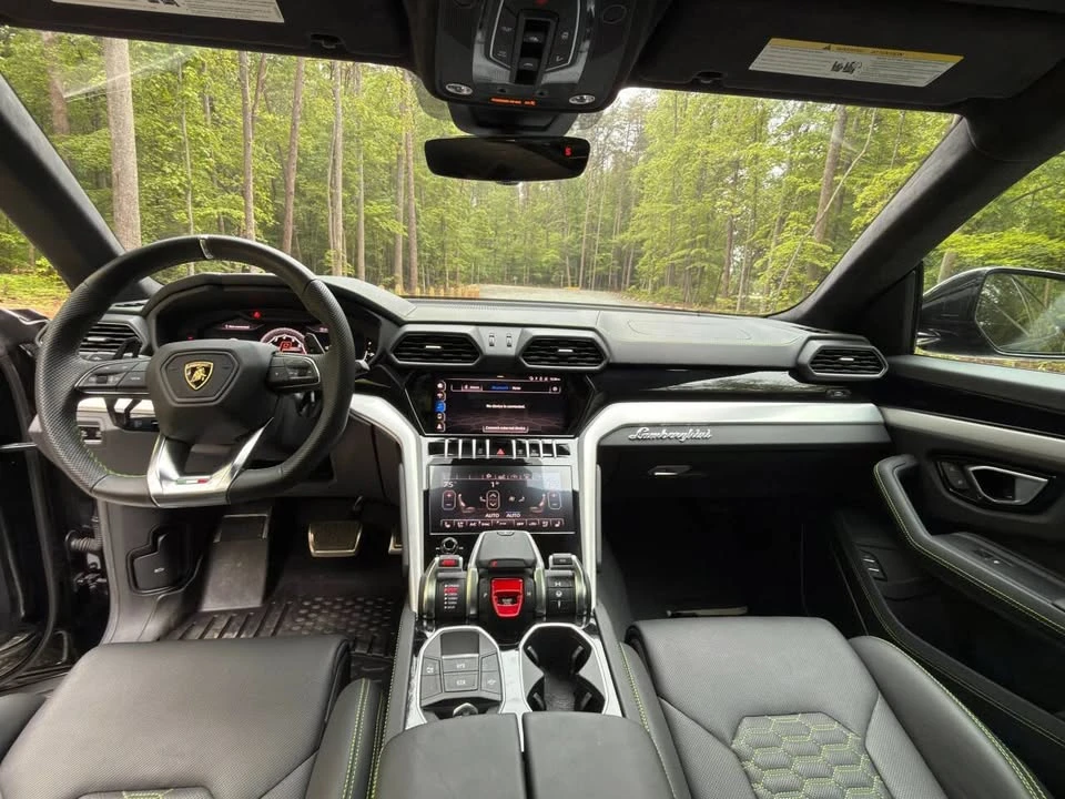 2020 Lamborghini Urus - Image 13 of 20
