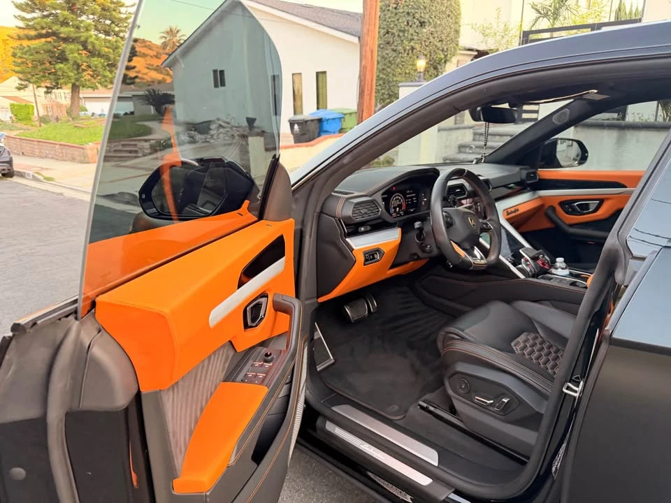 2020 Lamborghini Urus - Image 3 of 19