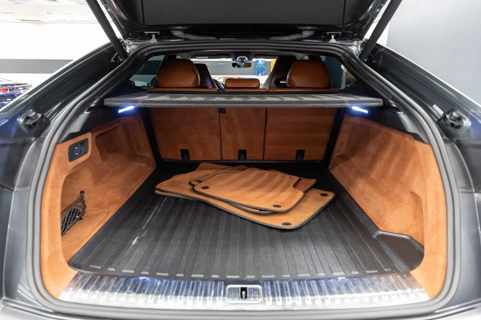2020 Lamborghini Urus - Image 12 of 16