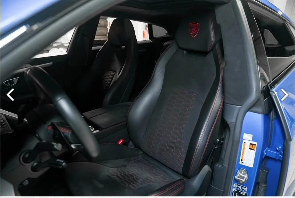 2020 Lamborghini Urus - Image 8 of 12