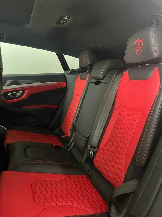 2020 Lamborghini Urus - Image 8 of 10