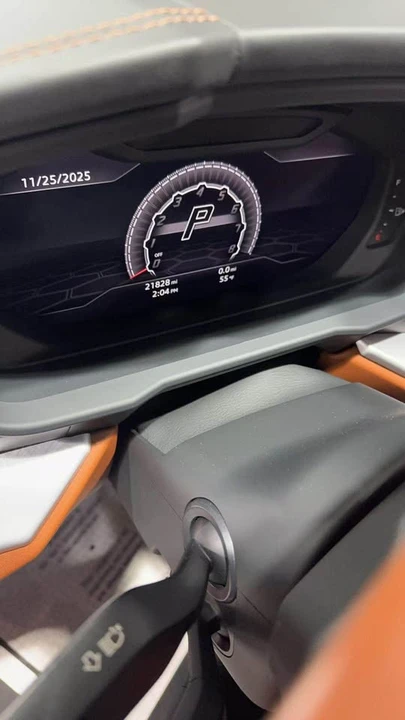 2020 Lamborghini Urus - Image 13 of 19