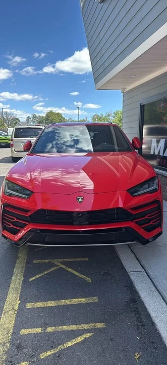 2020 Lamborghini Urus - Image 10 of 18