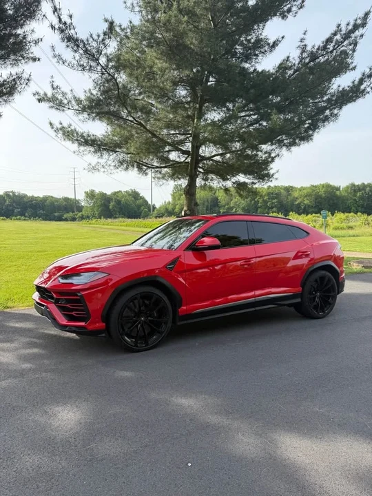 2020 Lamborghini Urus - Image 3 of 18
