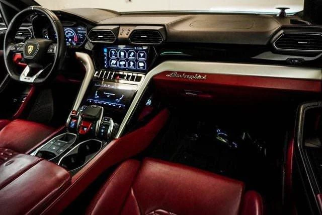 2020 Lamborghini Urus - Image 10 of 15