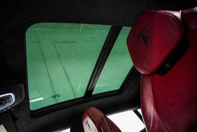 2020 Lamborghini Urus - Image 6 of 15