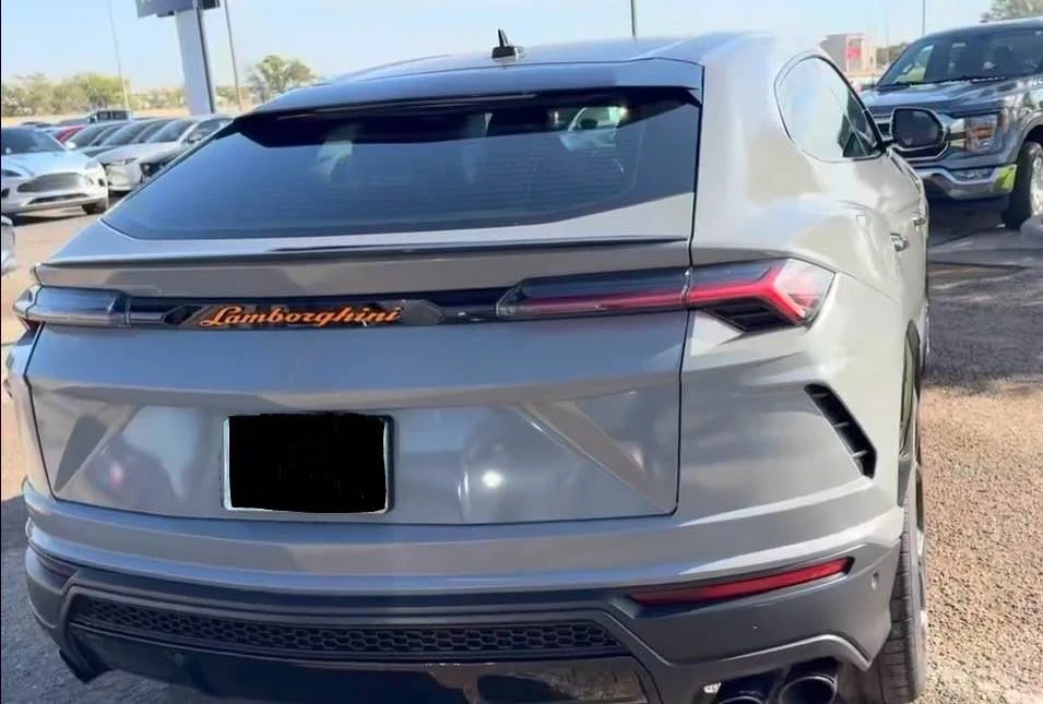 2020 Lamborghini Urus - Image 2 of 5