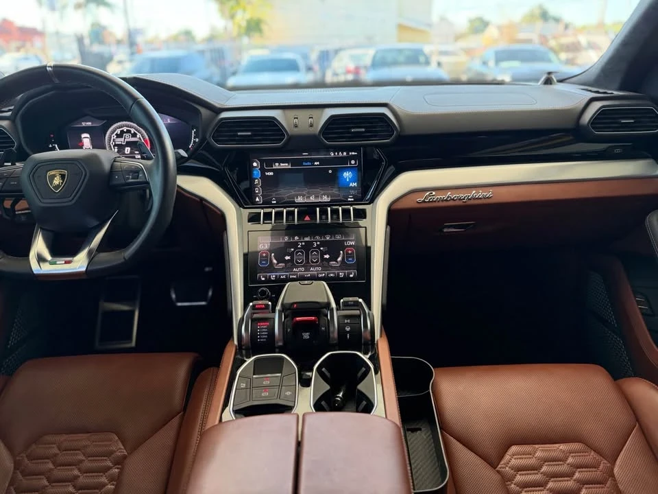 2020 Lamborghini Urus - Image 18 of 20