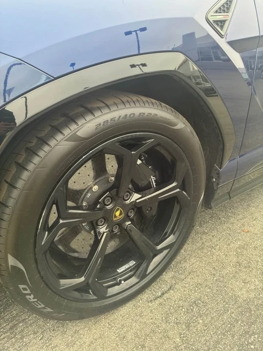 2020 Lamborghini Urus - Image 3 of 4